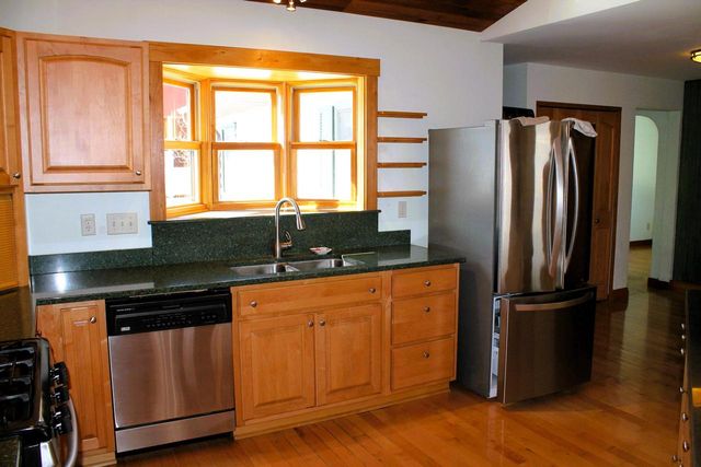 517 3rd STREET N, La Crescent, MN 55947