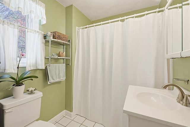 234 Allen Rd, Billerica, MA 01821