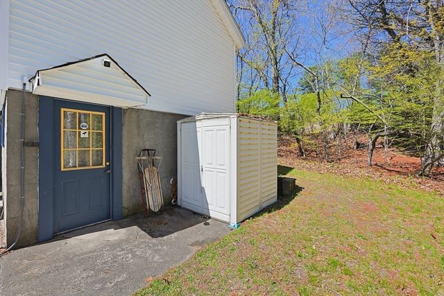 234 Allen Rd, Billerica, MA 01821