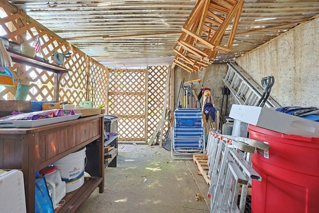 234 Allen Rd, Billerica, MA 01821