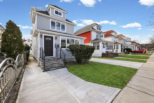 191-30 113th Avenue, Saint Albans, NY 11412