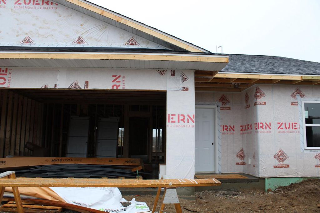 1350 Kettle DRIVE, Kewaskum, WI 53040