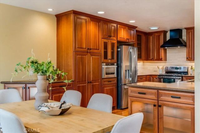 3930 Hollyhock Way, San Luis Obispo, CA 93401