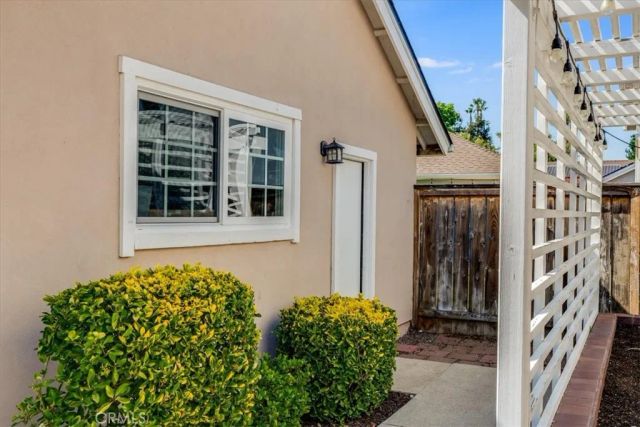 3930 Hollyhock Way, San Luis Obispo, CA 93401