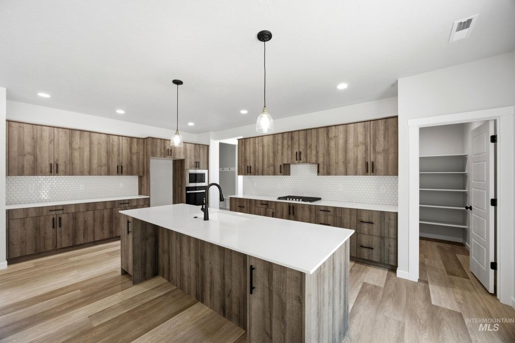 9399 W Cosmic St, Nampa, ID 83687 photo 4