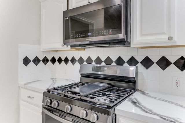 1015 Pine Walk Trail, Spring, TX 77388
