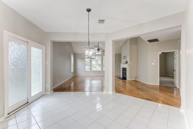 1015 Pine Walk Trail, Spring, TX 77388