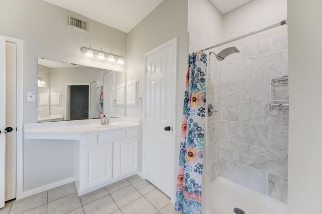 1015 Pine Walk Trail, Spring, TX 77388