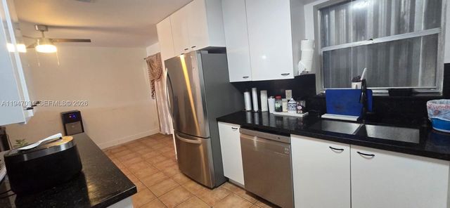 565 NW 54th St, Boca Raton, FL 33487