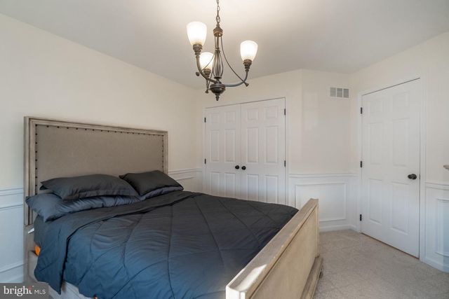 33 STARSEED DR, Bangor, PA 18013