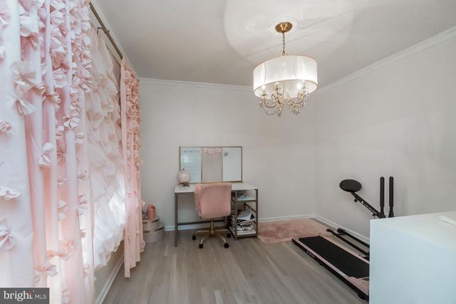 33 STARSEED DR, Bangor, PA 18013