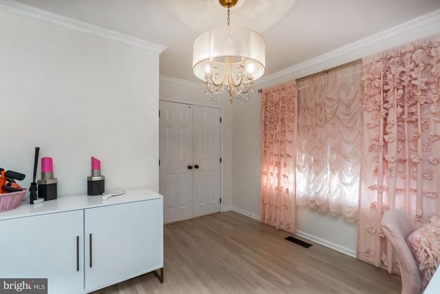 33 STARSEED DR, Bangor, PA 18013