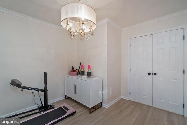 33 STARSEED DR, Bangor, PA 18013