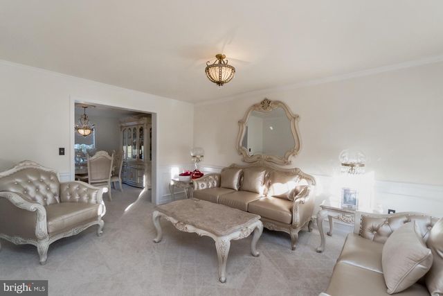 33 STARSEED DR, Bangor, PA 18013