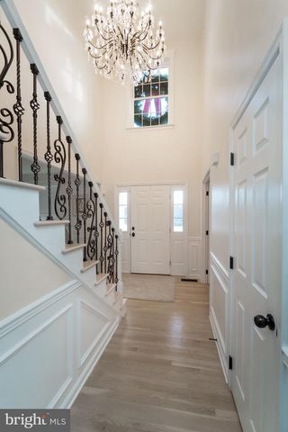 33 STARSEED DR, Bangor, PA 18013