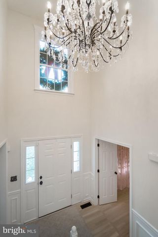 33 STARSEED DR, Bangor, PA 18013