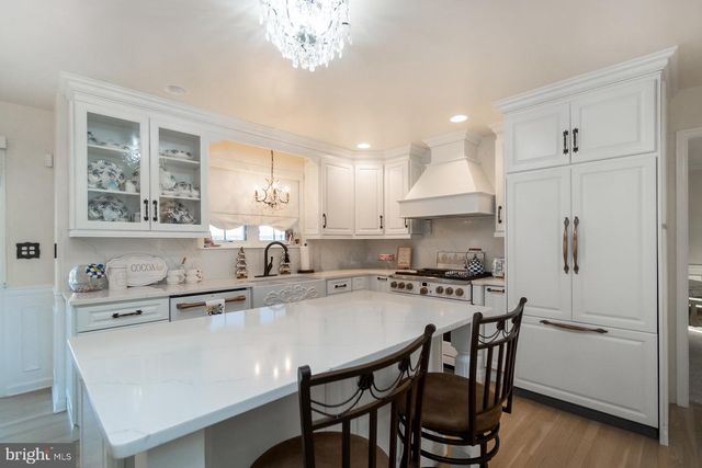 33 STARSEED DR, Bangor, PA 18013