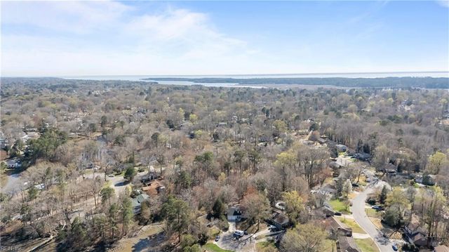 982 Lacon DR, Newport News, VA 23608