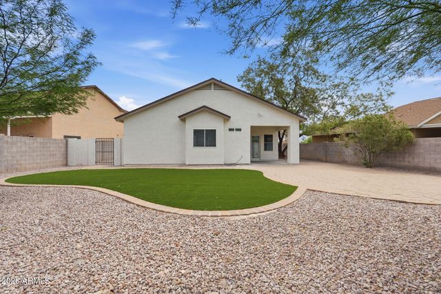 732 S PAUSTIAN Circle, Apache Junction, AZ 85120