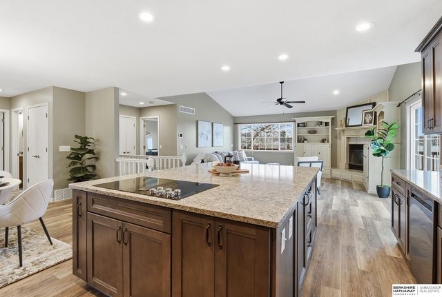 1104 Murray Point, Plattsmouth, NE 68048