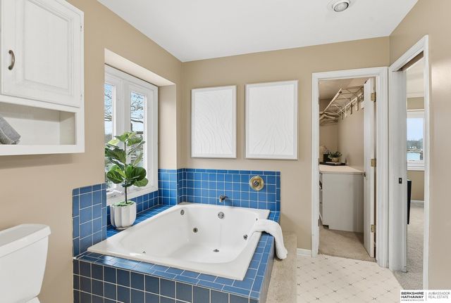 1104 Murray Point, Plattsmouth, NE 68048