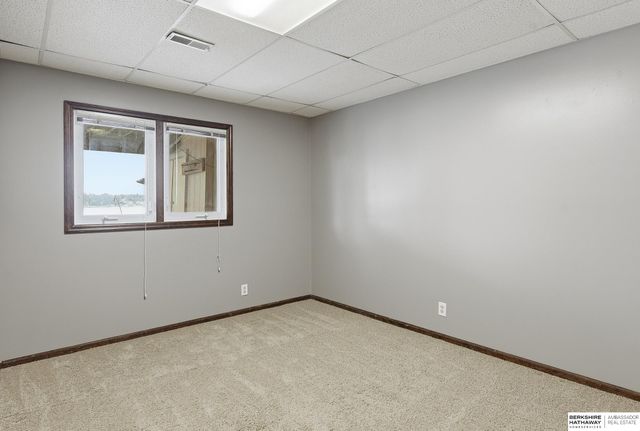 1104 Murray Point, Plattsmouth, NE 68048