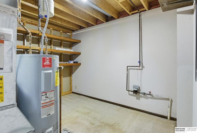 1104 Murray Point, Plattsmouth, NE 68048