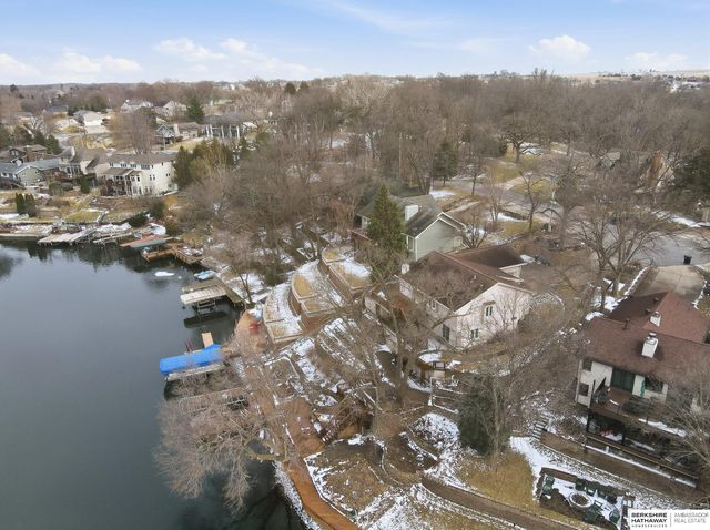 1104 Murray Point, Plattsmouth, NE 68048