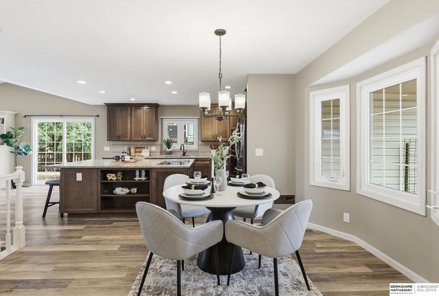 1104 Murray Point, Plattsmouth, NE 68048