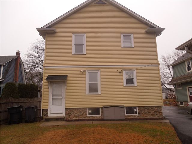 42 Gentian Avenue, Providence, RI 02908