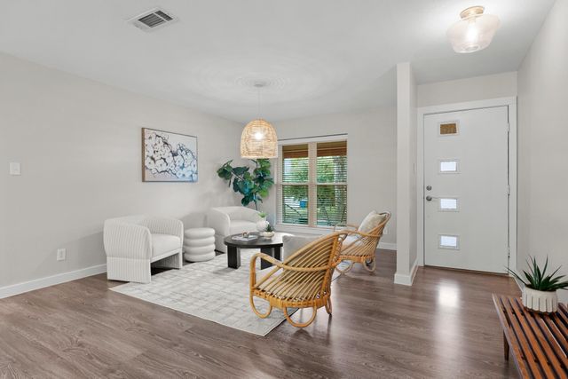 5501 Coventry LN, Austin, TX 78723