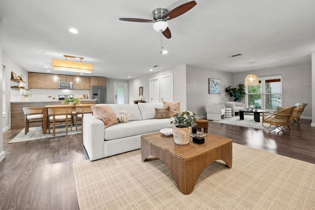 5501 Coventry LN, Austin, TX 78723
