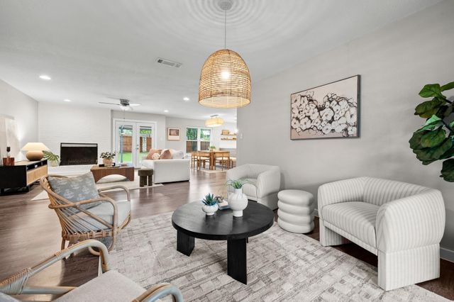 5501 Coventry LN, Austin, TX 78723