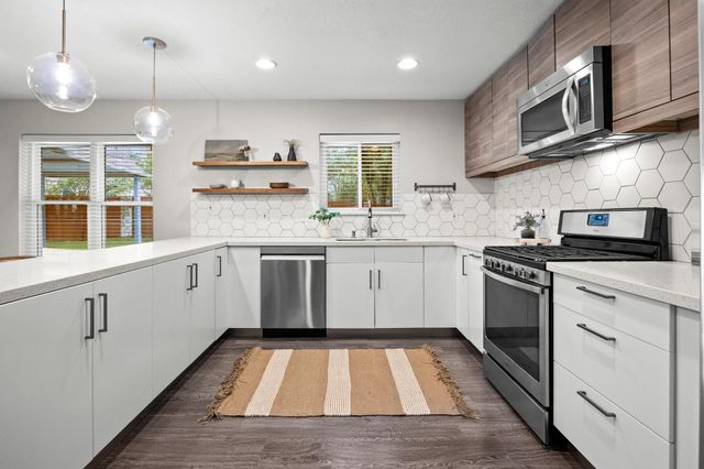 5501 Coventry LN, Austin, TX 78723