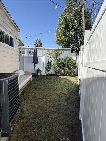 17705 S Western 102, Gardena, CA 90248