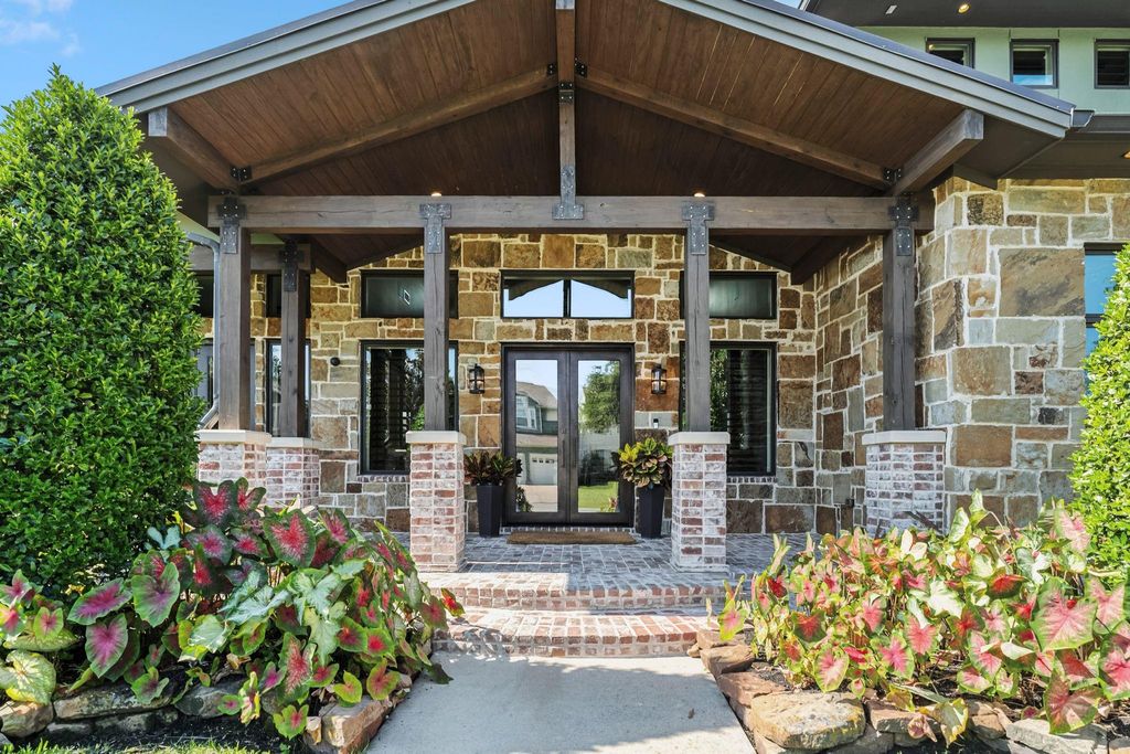 3610 Oak Forest Drive, Houston, TX 77018