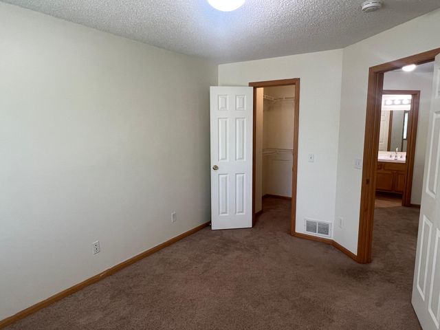 20514 Erin Court 15, Farmington, MN 55024