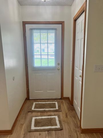 20514 Erin Court 15, Farmington, MN 55024