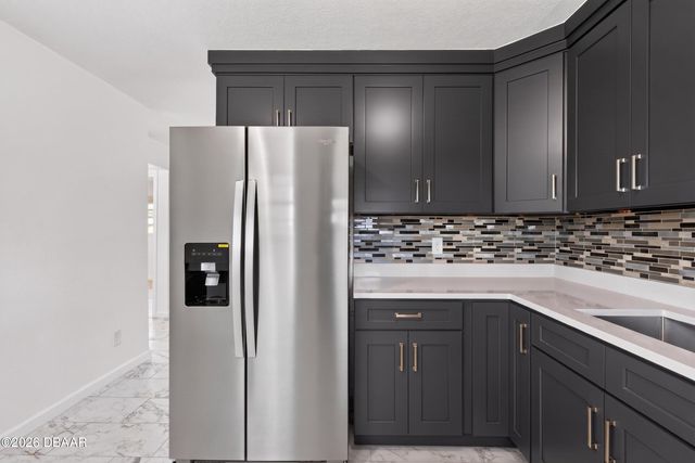 1800 S Palmetto Avenue # 1010, South Daytona, FL 32119