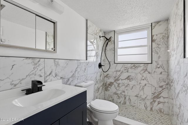 1800 S Palmetto Avenue # 1010, South Daytona, FL 32119