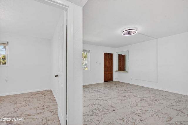 1800 S Palmetto Avenue # 1010, South Daytona, FL 32119