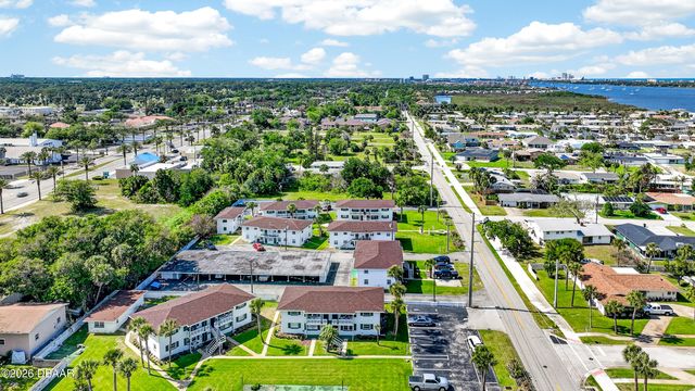 1800 S Palmetto Avenue # 1010, South Daytona, FL 32119
