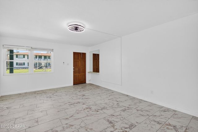 1800 S Palmetto Avenue # 1010, South Daytona, FL 32119