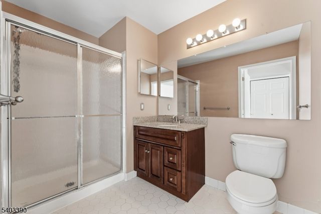 805 Breckenridge Dr, Branchburg Twp., NJ 08876