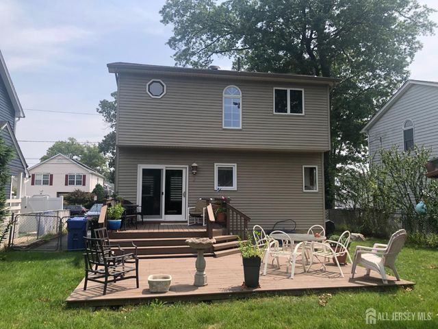 29 Madison Avenue, Avenel, NJ 07001