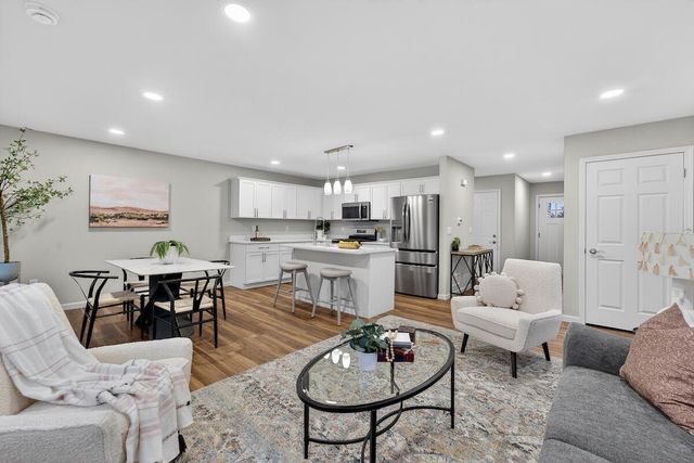 1617 Derby AVENUE, Mount Pleasant, WI 53403