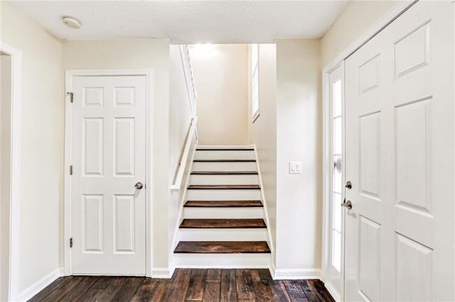 1343 Cartwright Lane, Lawrenceville, GA 30045