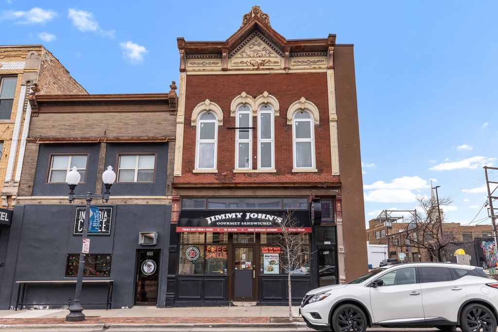 308-310 E State Street, Rockford, IL 61104