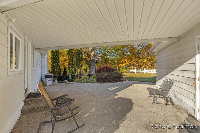7472 84th Street SE, Caledonia, MI 49316