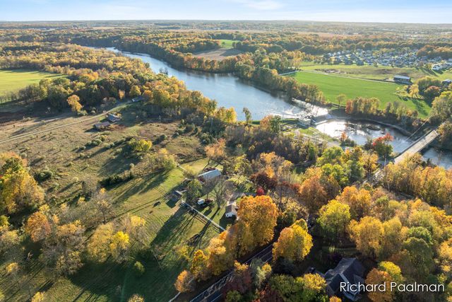 7472 84th Street SE, Caledonia, MI 49316